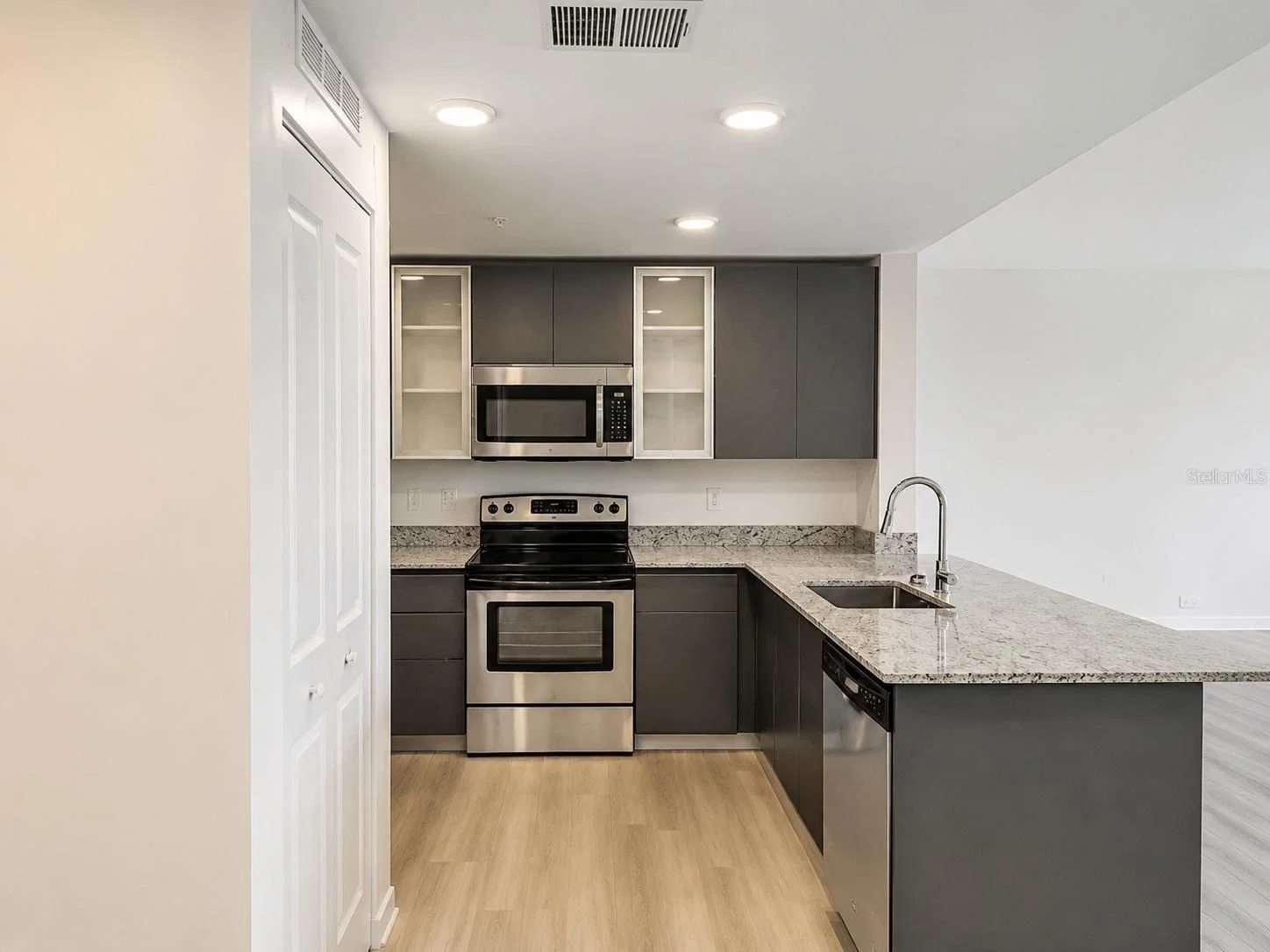 5563 MILLENIA PARK Boulevard #214