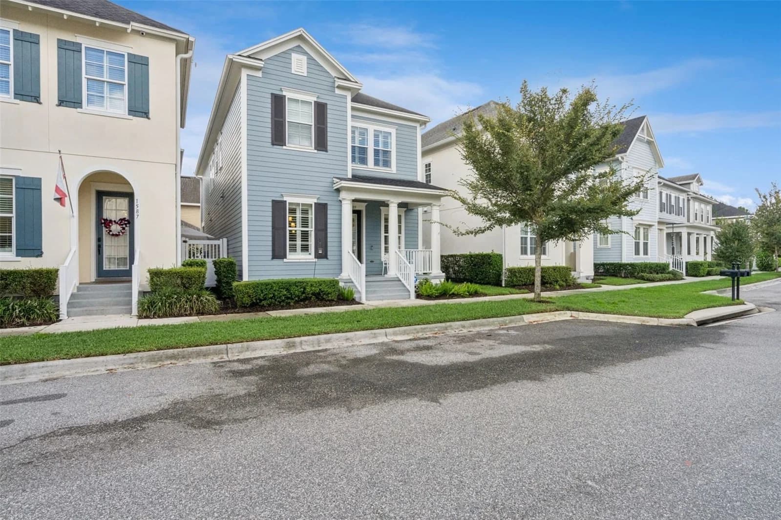 1589 RESOLUTE, Celebration, FL