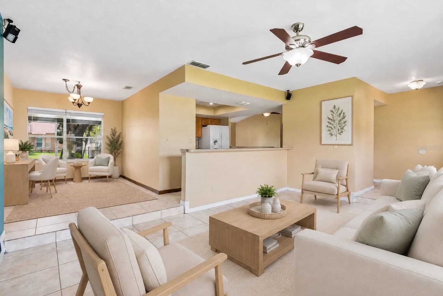 2402 WOODWAY