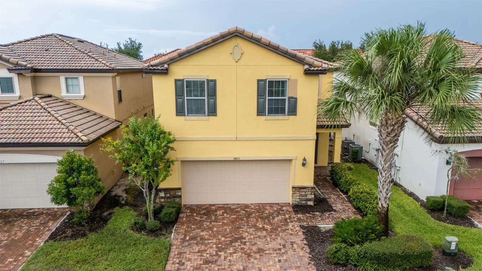 5413 MISTY OAK Circle