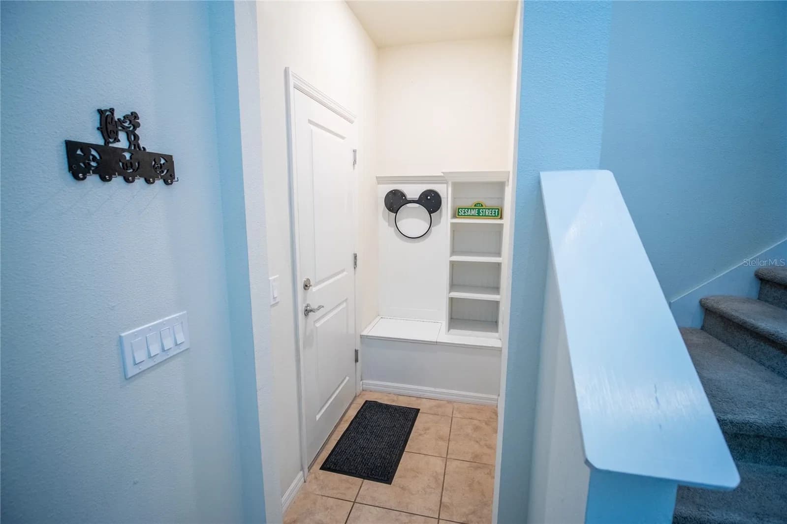 5413 MISTY OAK Circle