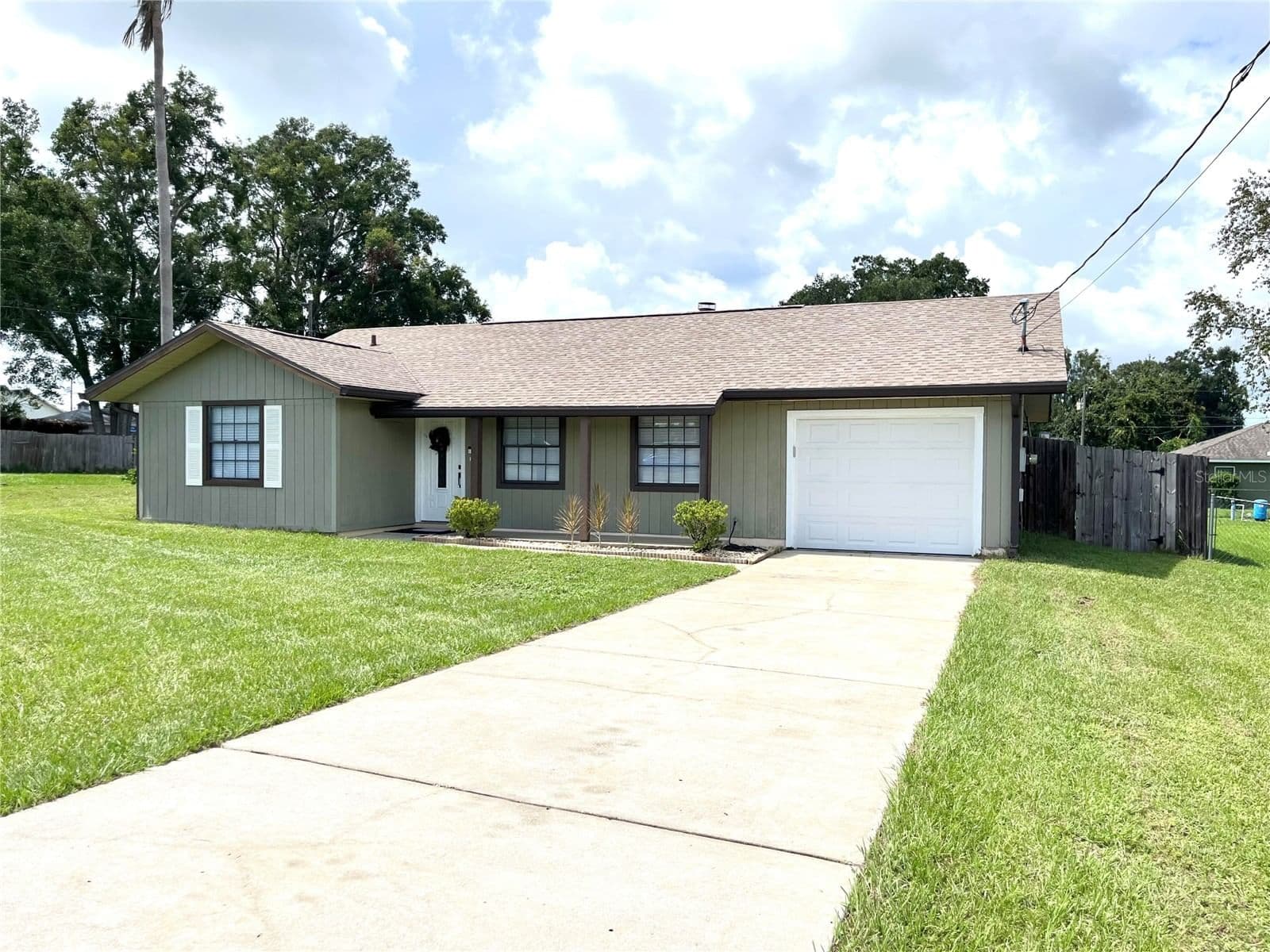 138 ALMOND, Ocala, FL