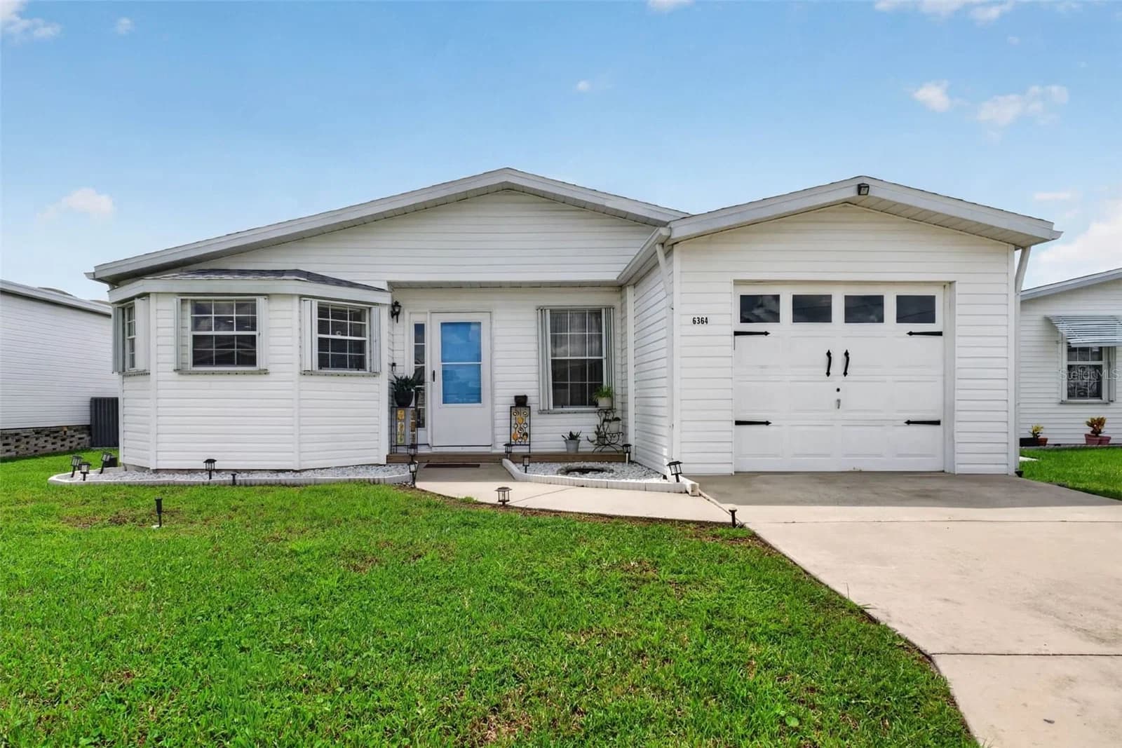 6364 NE LOLLY BAY Loop