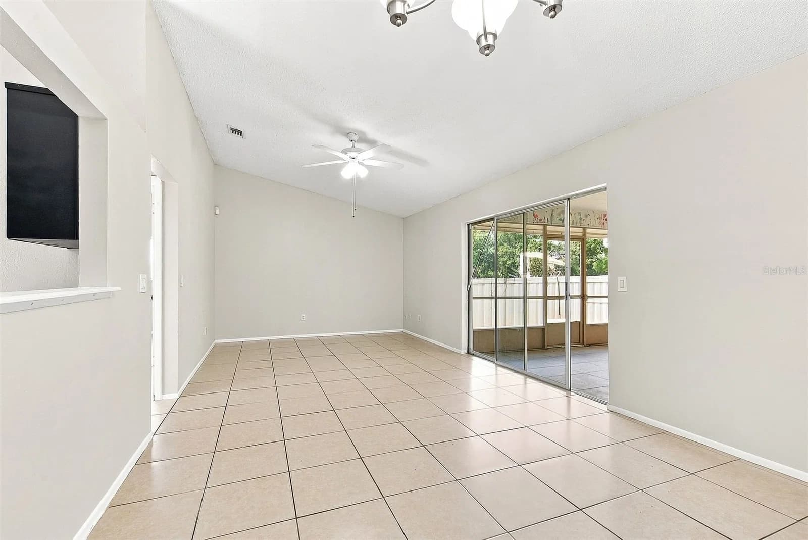 7720 LAKESIDE WOODS Drive