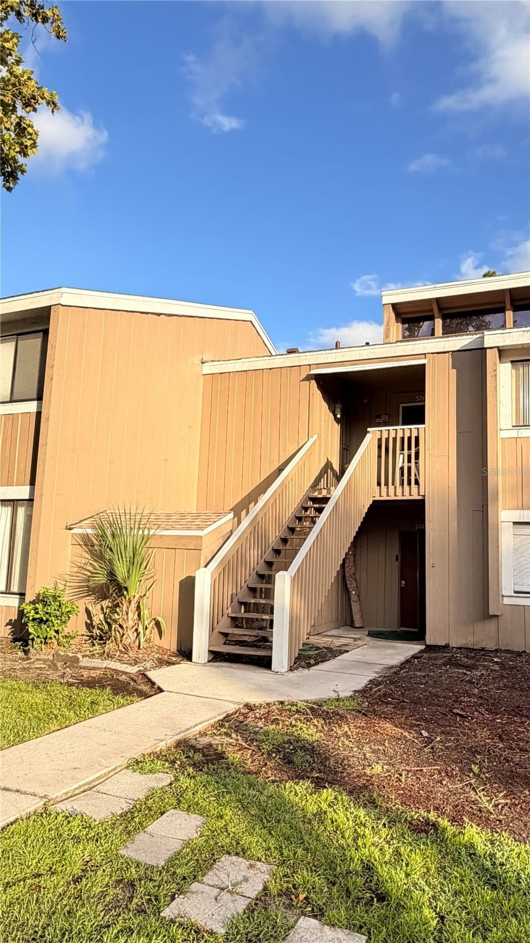 5749 PEREGRINE Avenue #28E
