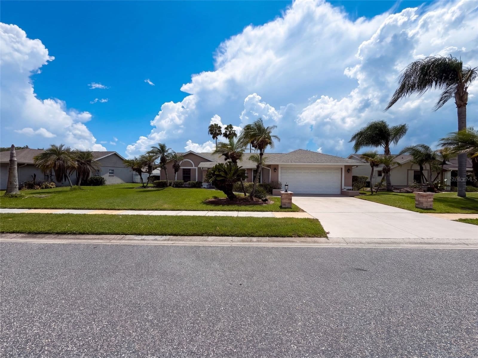 14725 EAGLES CROSSING Drive