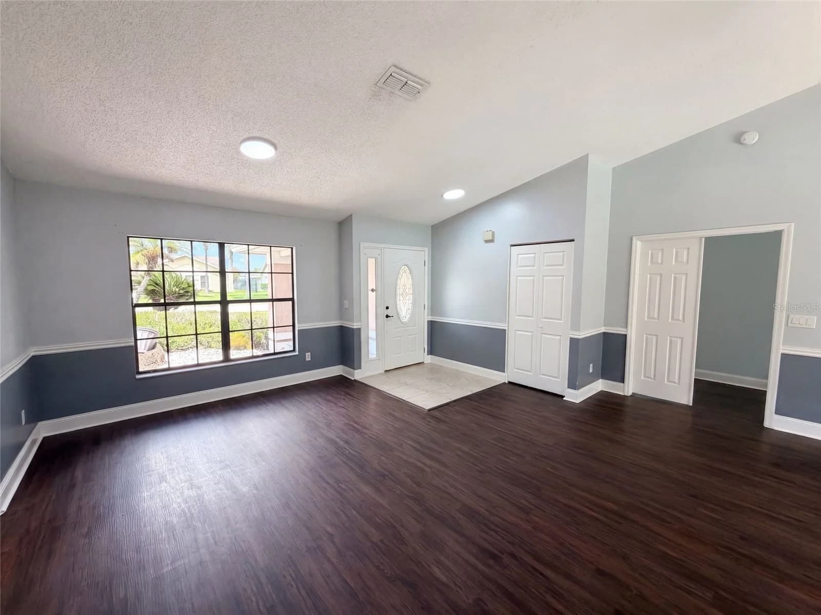14725 EAGLES CROSSING Drive