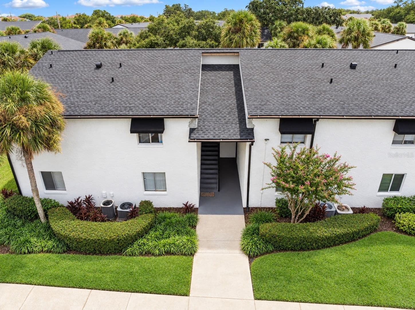 4309 SEMORAN Boulevard #3