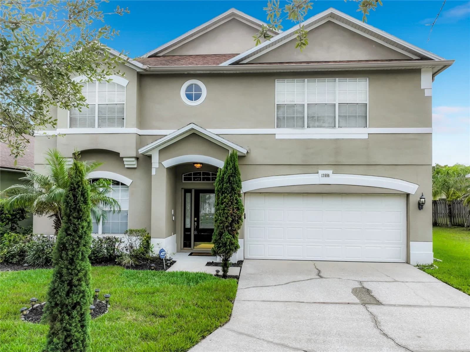 13556 HAWKEYE Drive