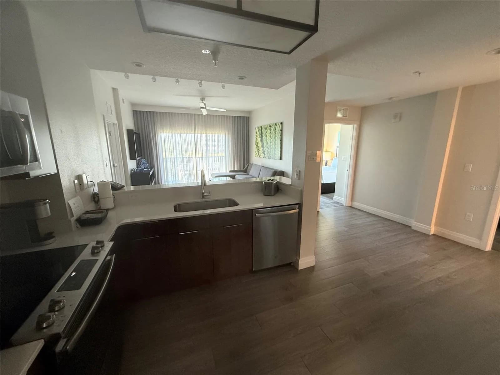 14501 GROVE RESORT Avenue #2219