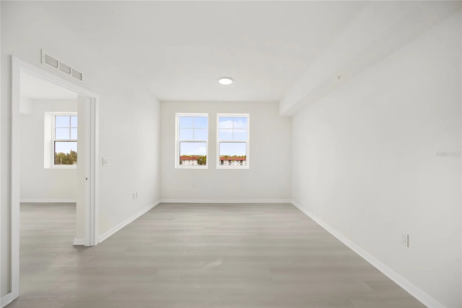 5563 MILLENIA PARK BLVD #412