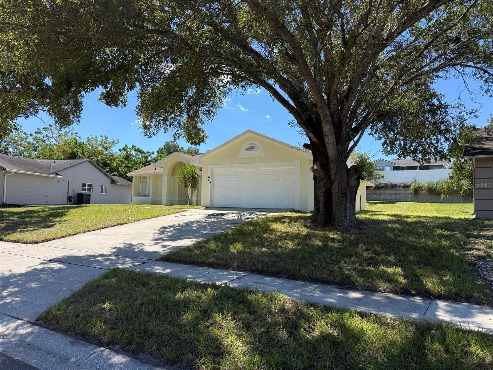 400 ASHBOURNE Drive