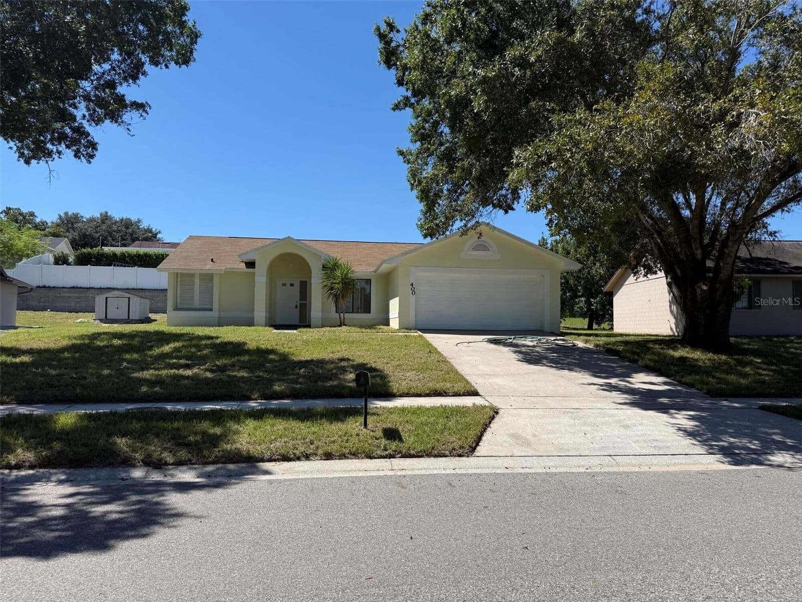 400 ASHBOURNE Drive