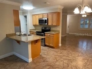 1915 34TH COURT