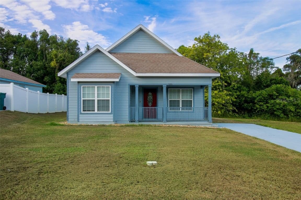 535 SILVER SPRINGS