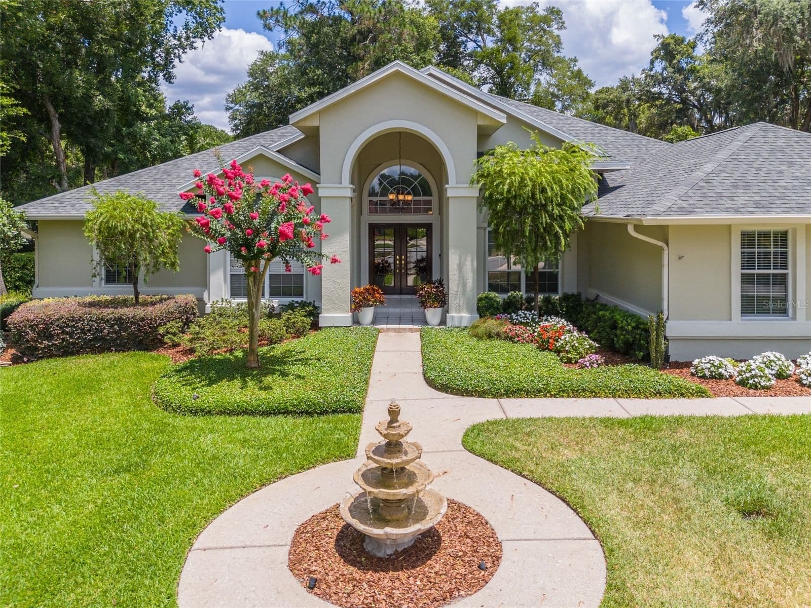 2215 SPRING HILL