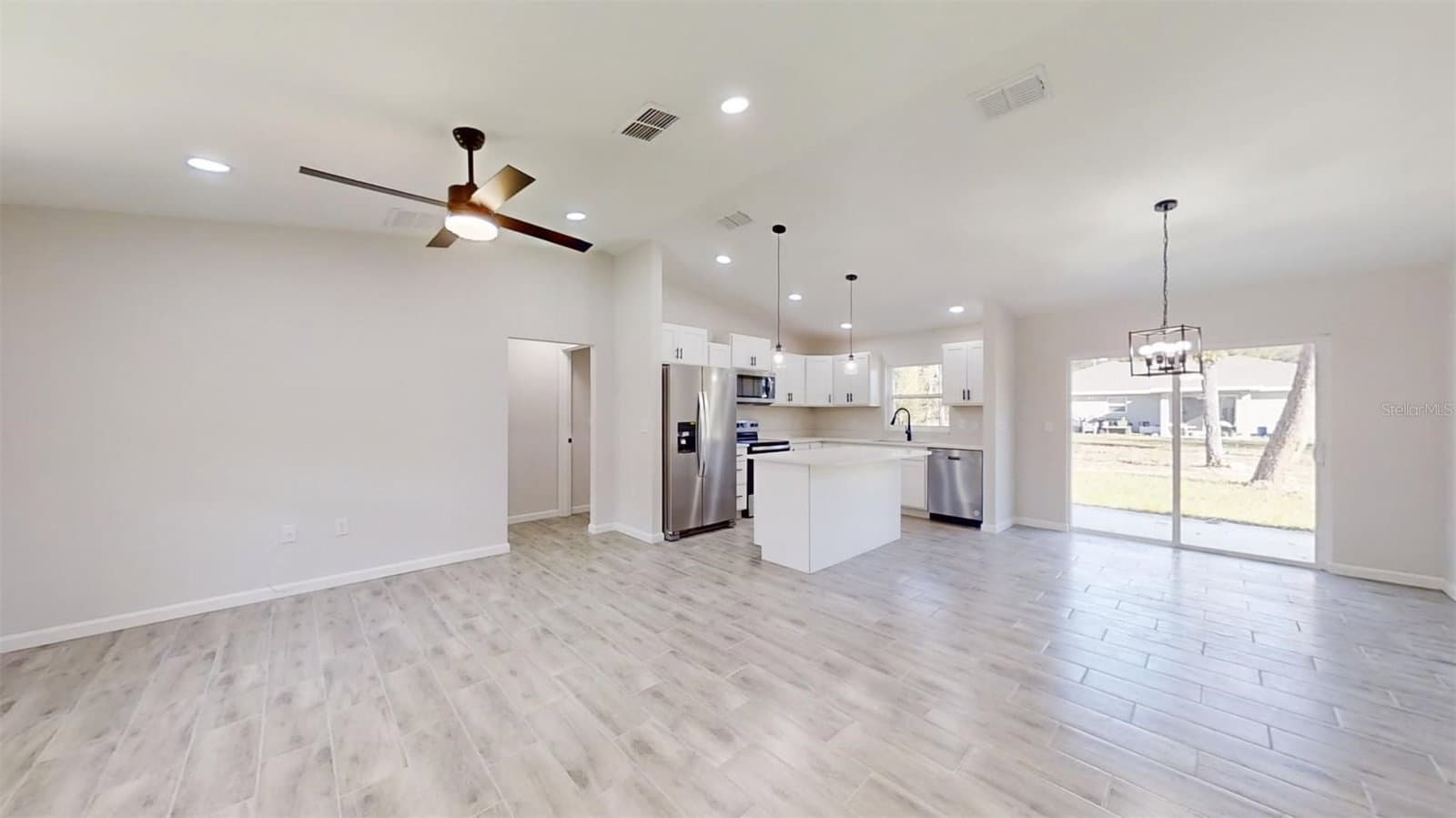 217 OAK LANE