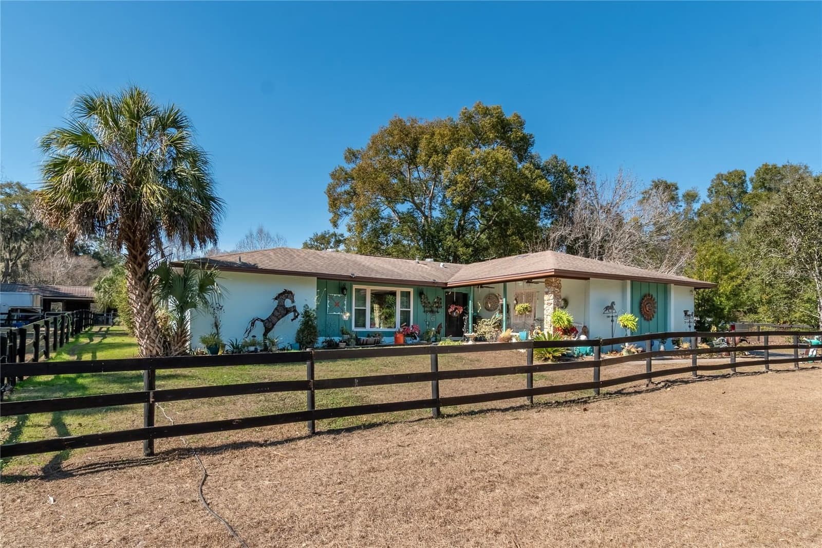 26 WOOD RIDGE