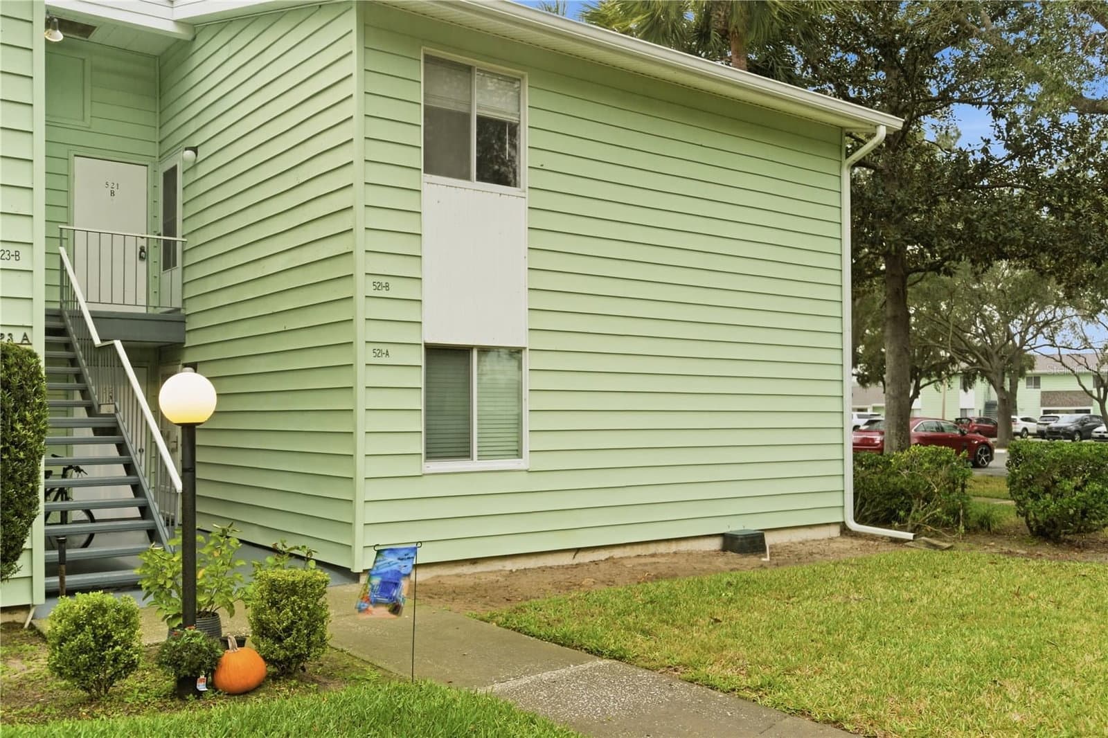 521 MIDWAY