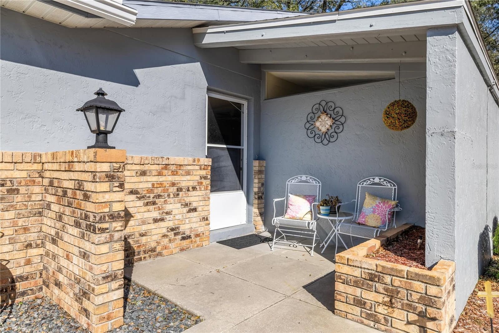 3800 SILVER SPRINGS