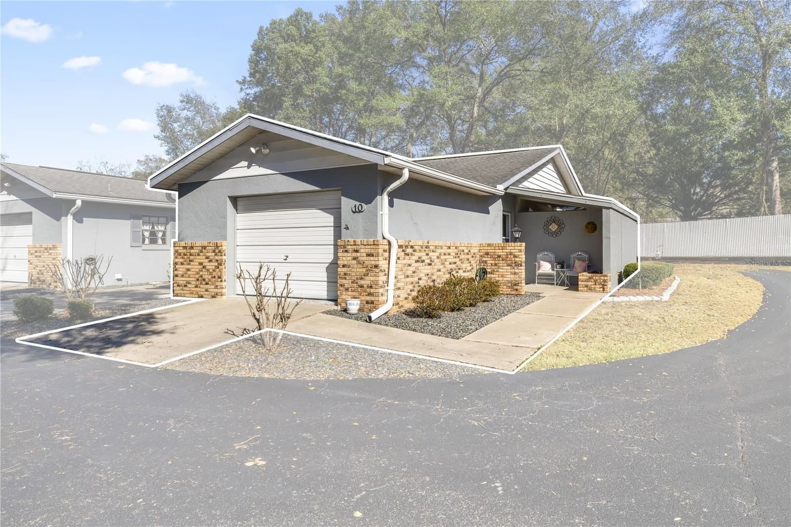 3800 SILVER SPRINGS