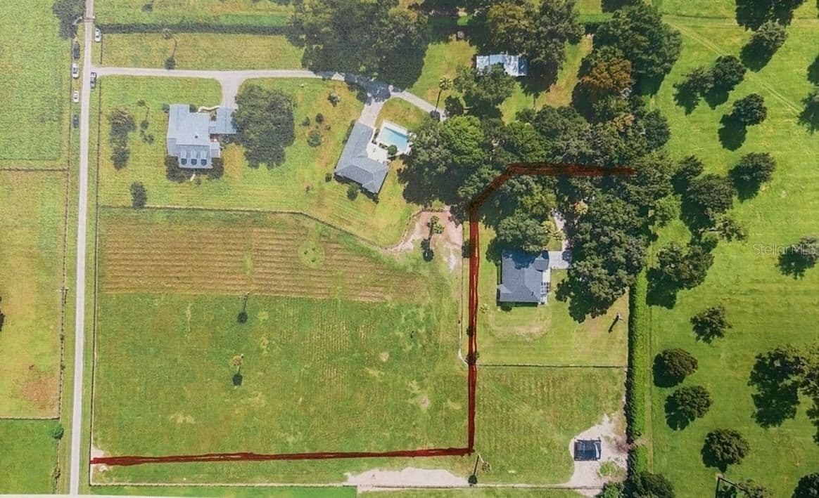7137 & 7141 MAGNOLIA