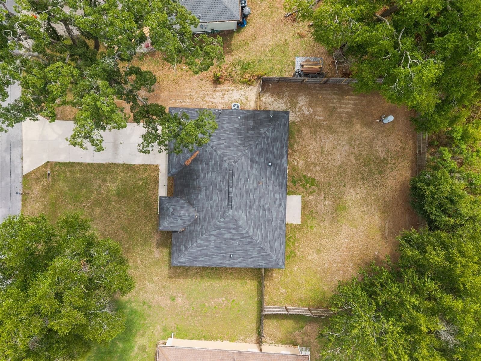 25 DOGWOOD DRIVE