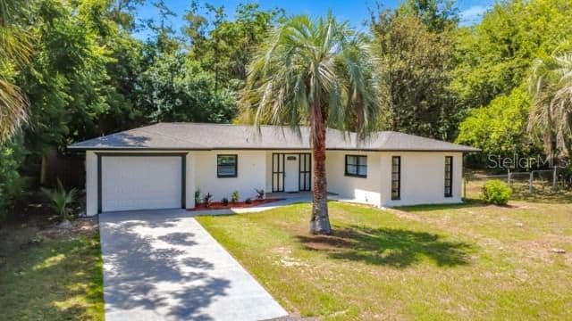 47 LAKE COURT