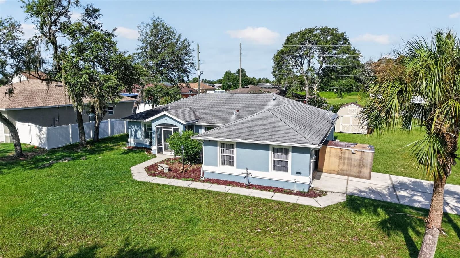 304 MARION OAKS