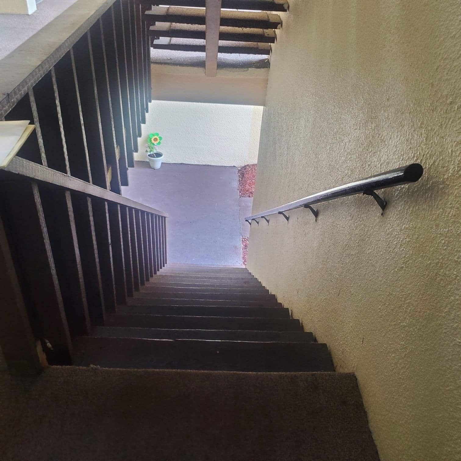 3525 FORT KING