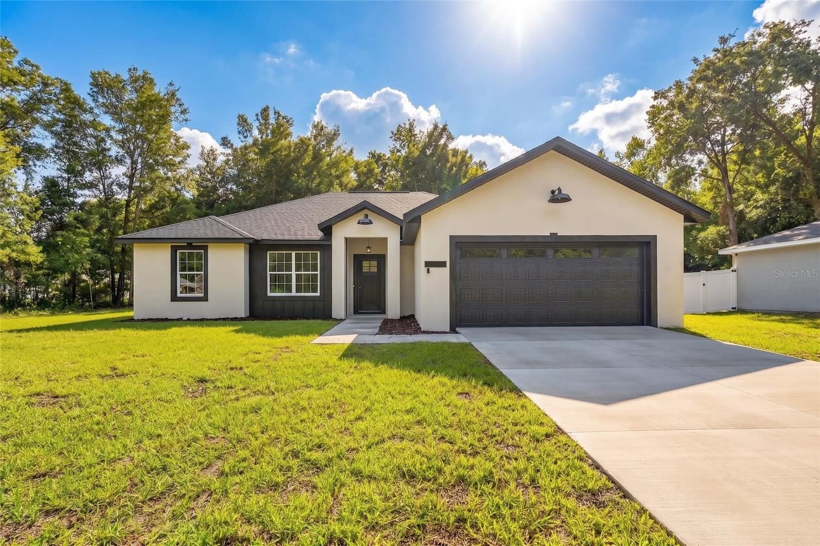 1 WALNUT, Ocala, FL