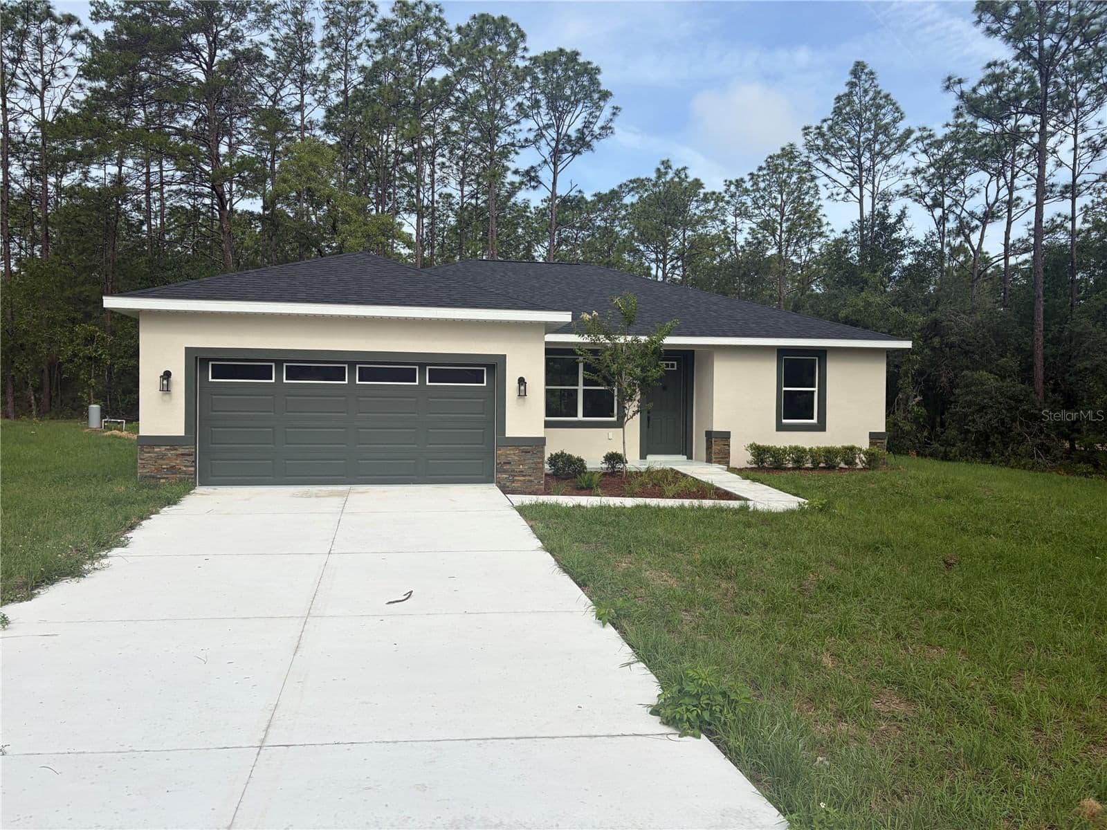 6860 135TH TERRACE