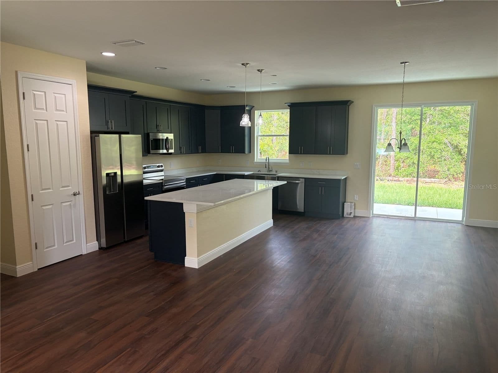 6860 135TH TERRACE