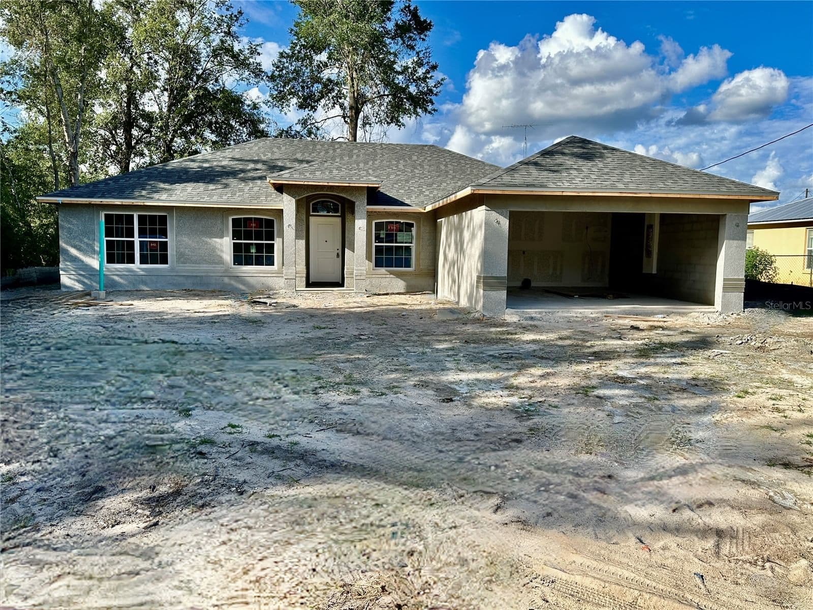 105 PECAN COURSE Circle