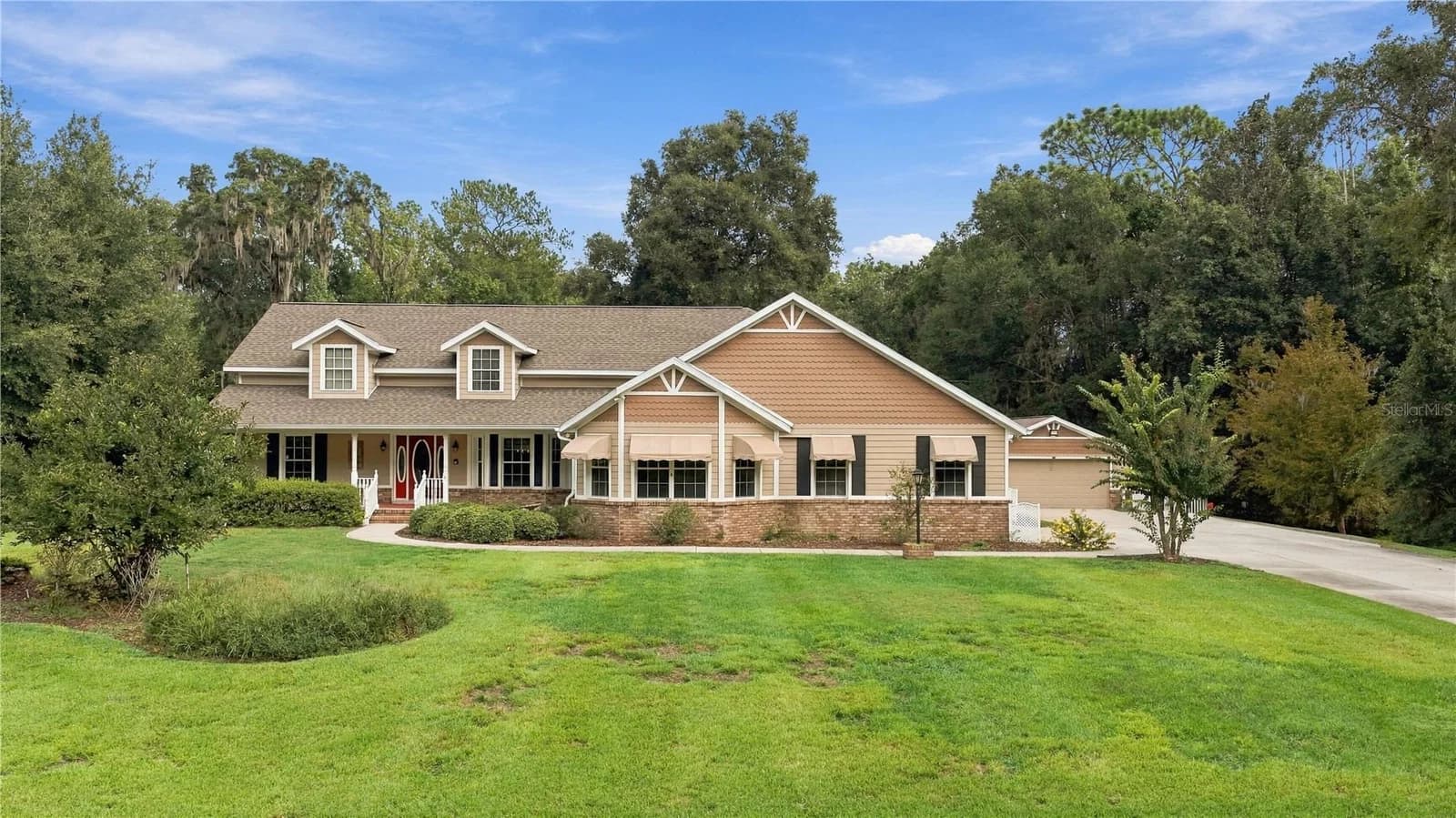 1815 89TH Lane
