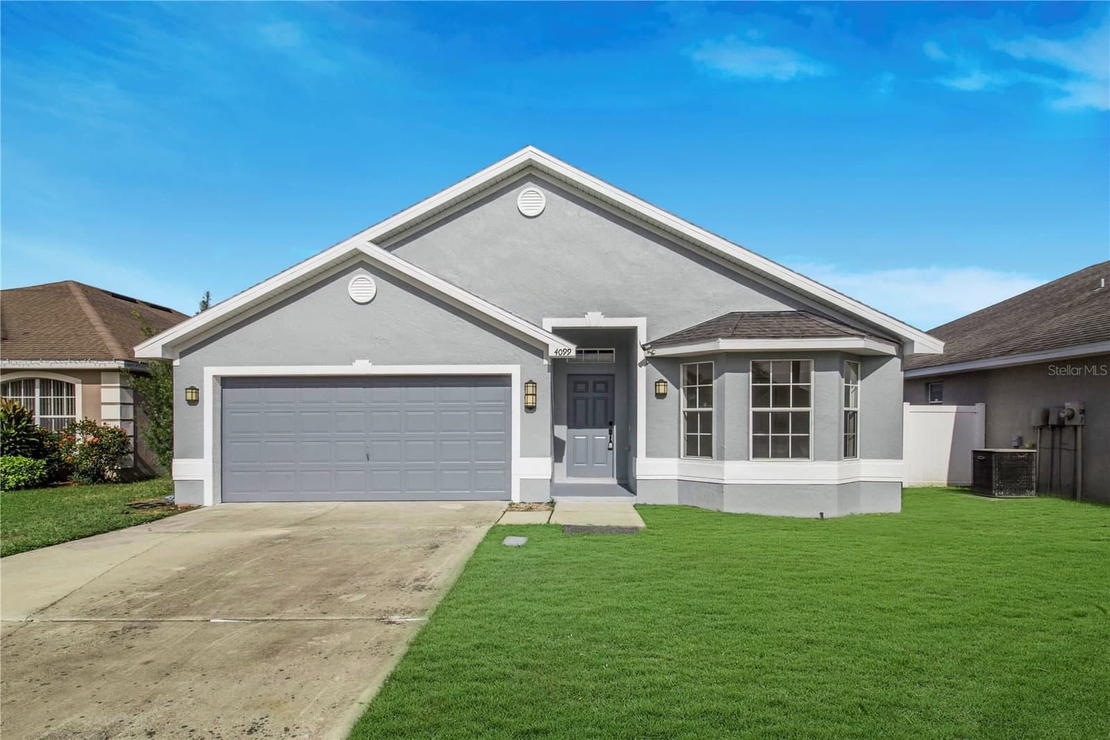 4099 ISLAND LAKES