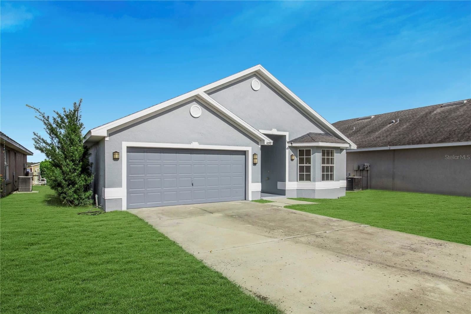 4099 ISLAND LAKES
