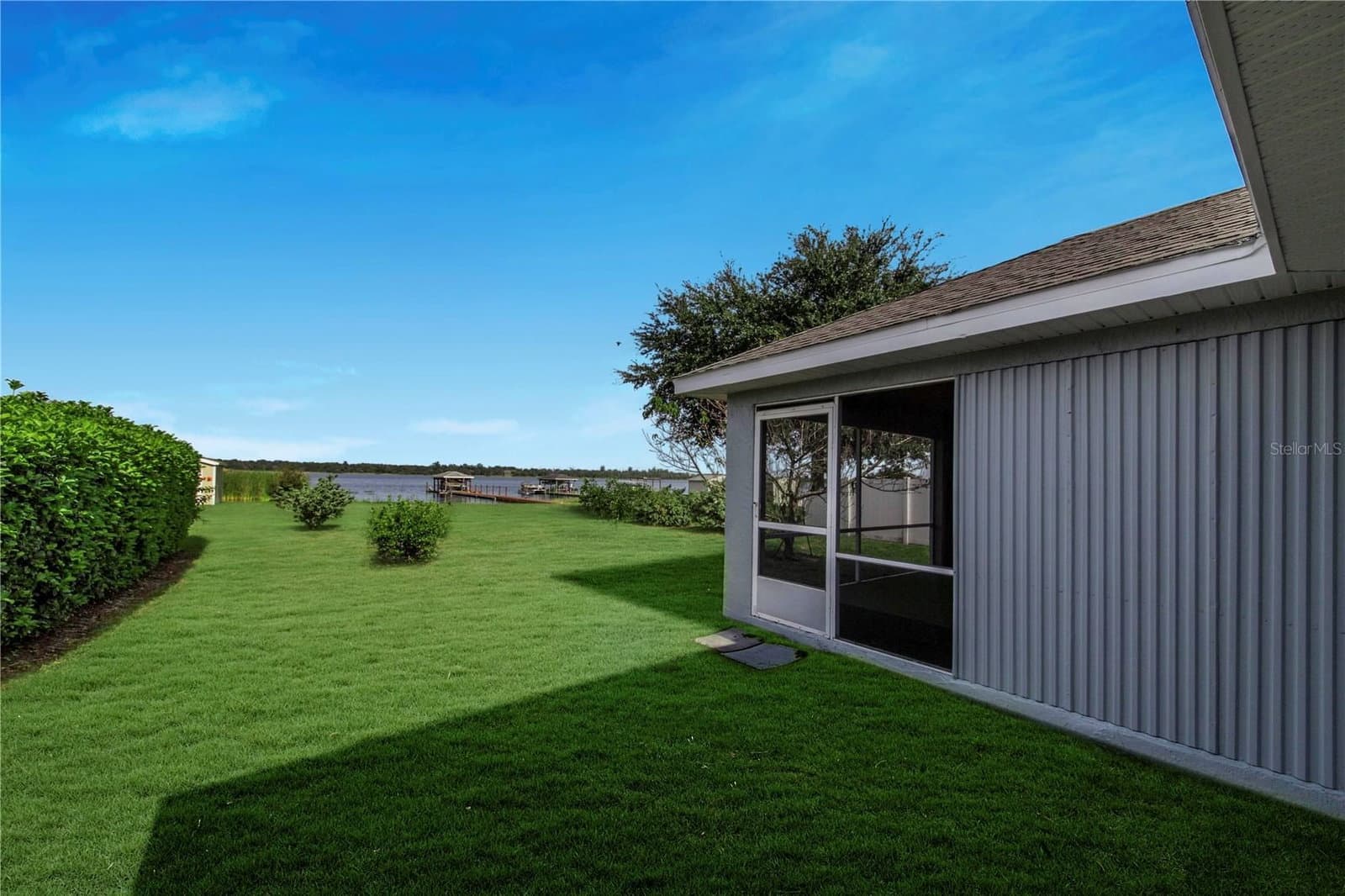 4099 ISLAND LAKES