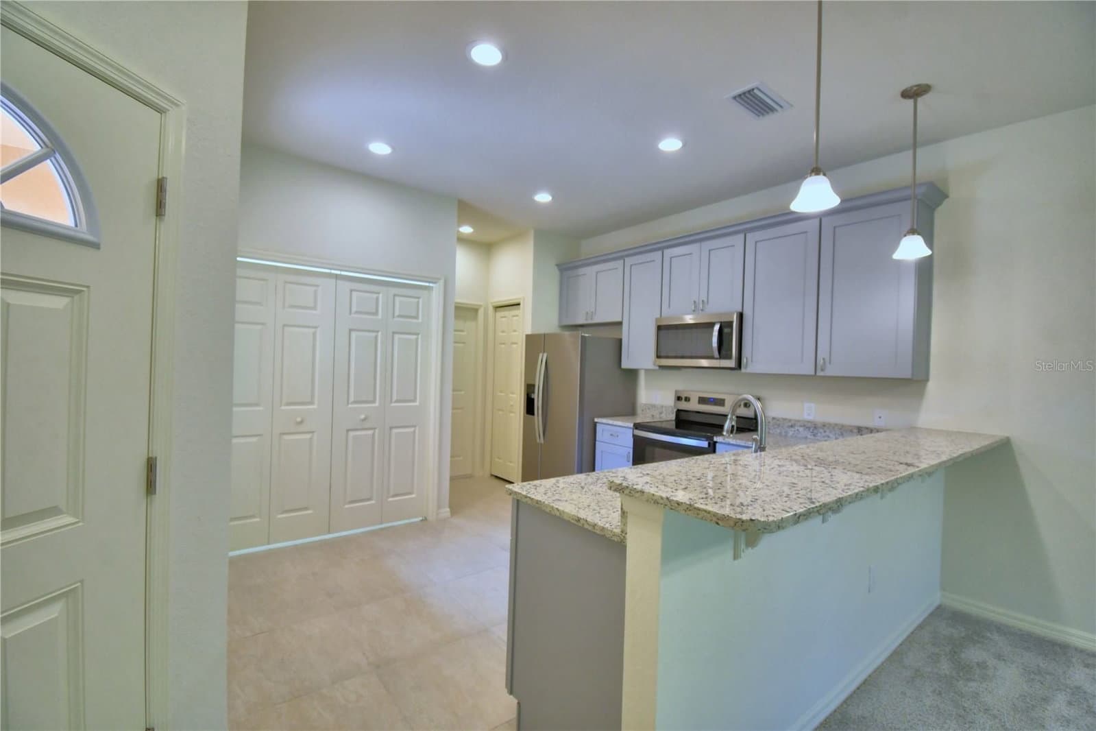1709 LINZ CT