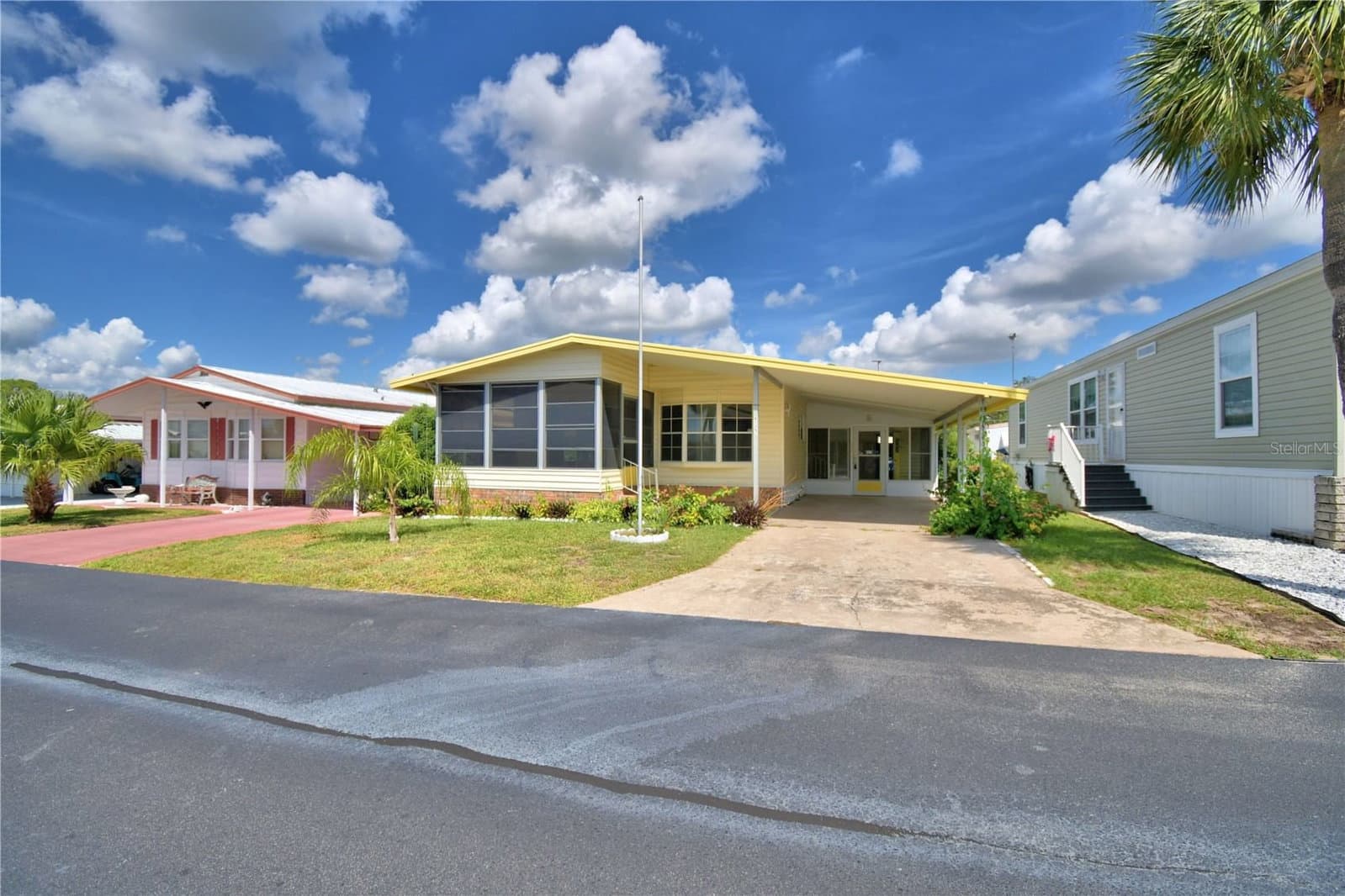 4127 SPRUCEWOOD