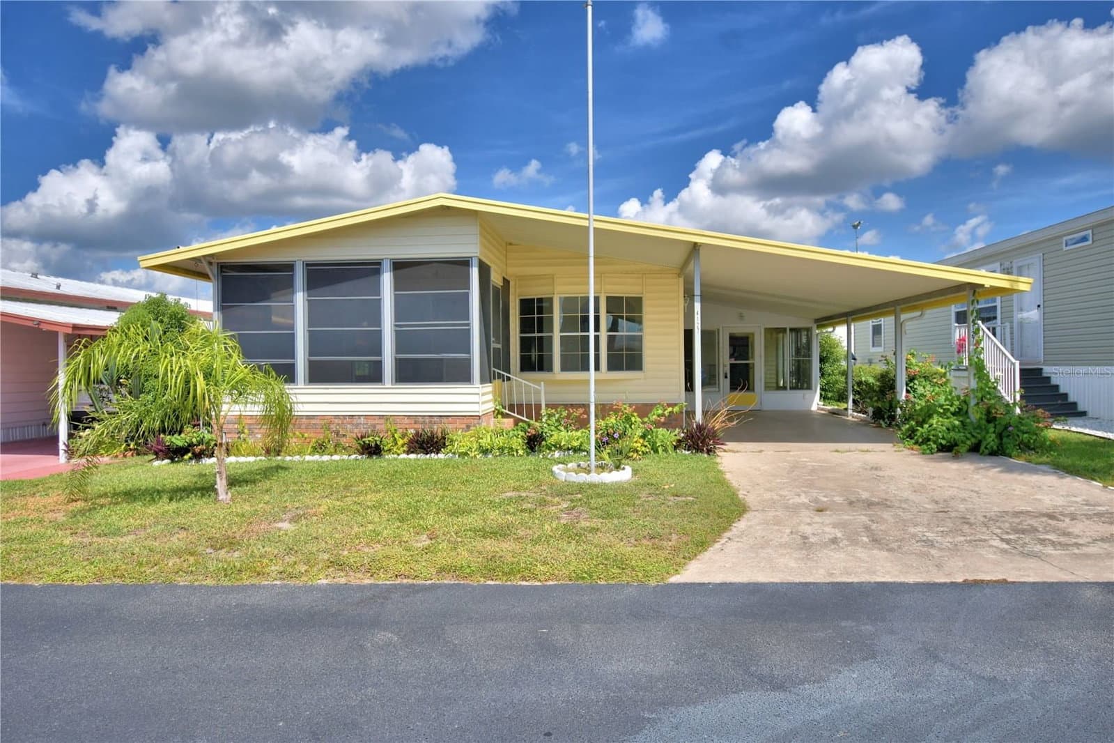 4127 SPRUCEWOOD