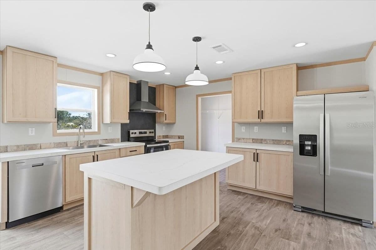 4510 CROWS BLUFF