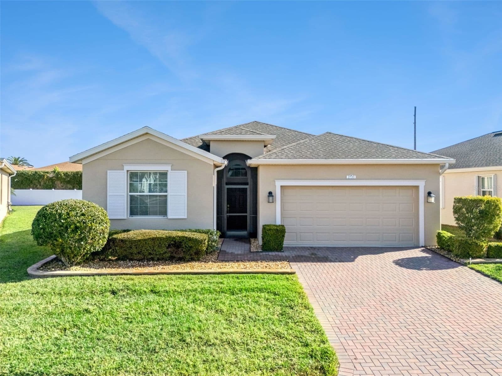 2733 ATTWATER