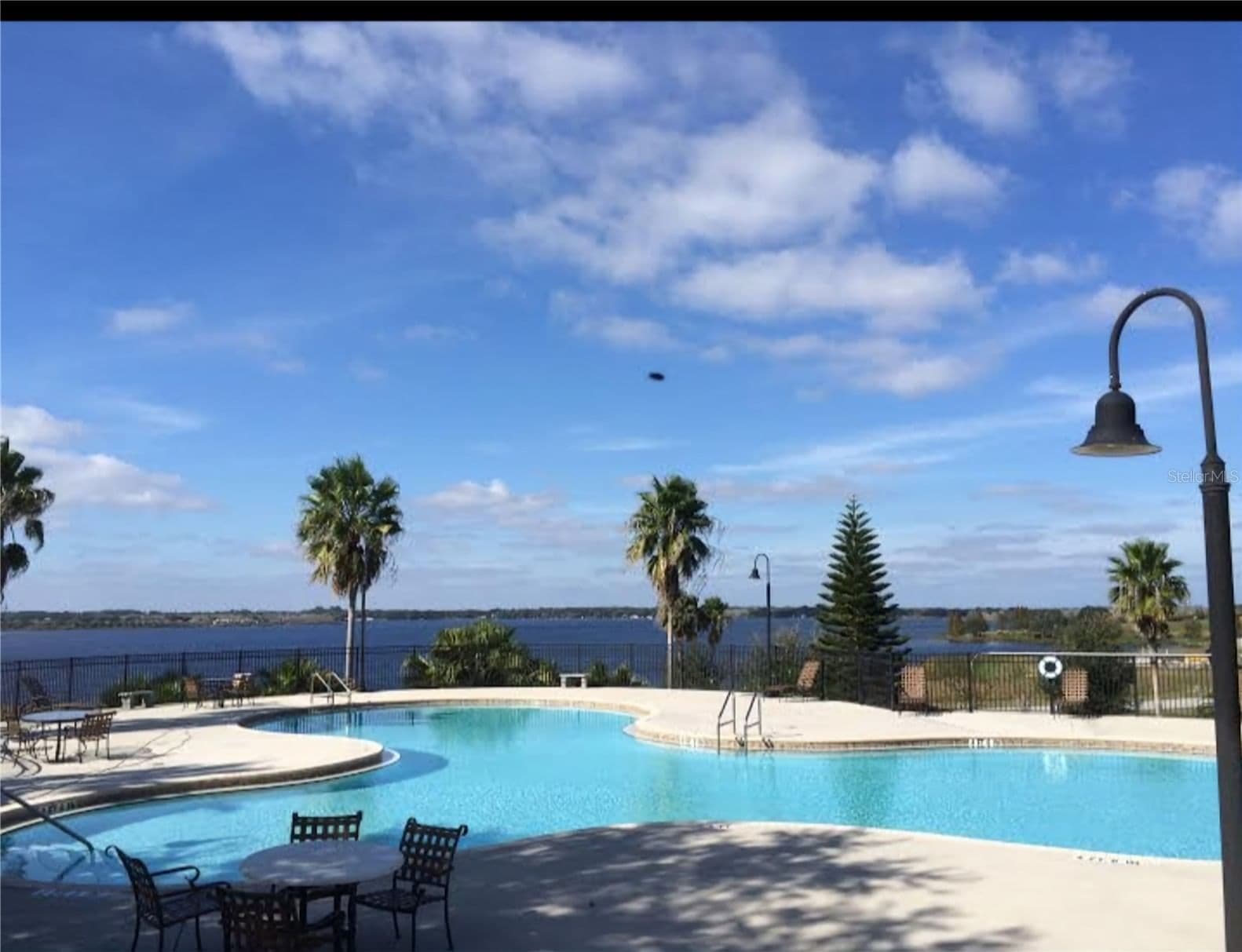 780 WATERFERN TRAIL