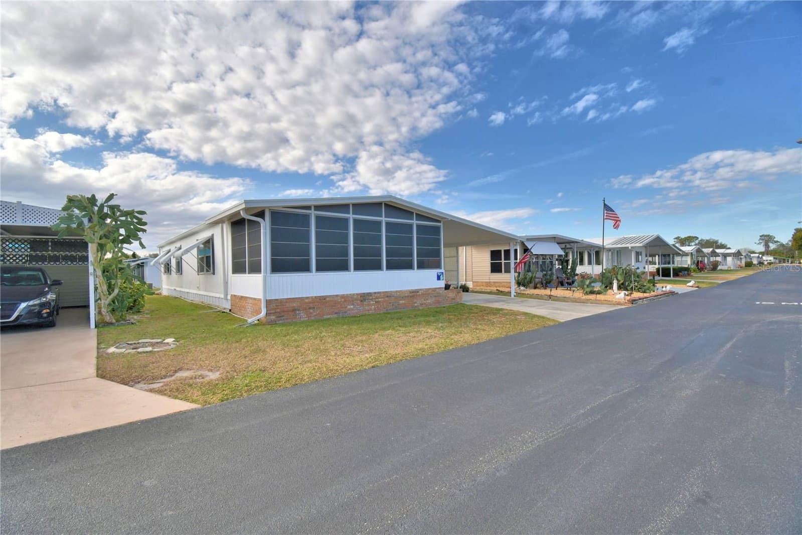 4228 CEDARWOOD