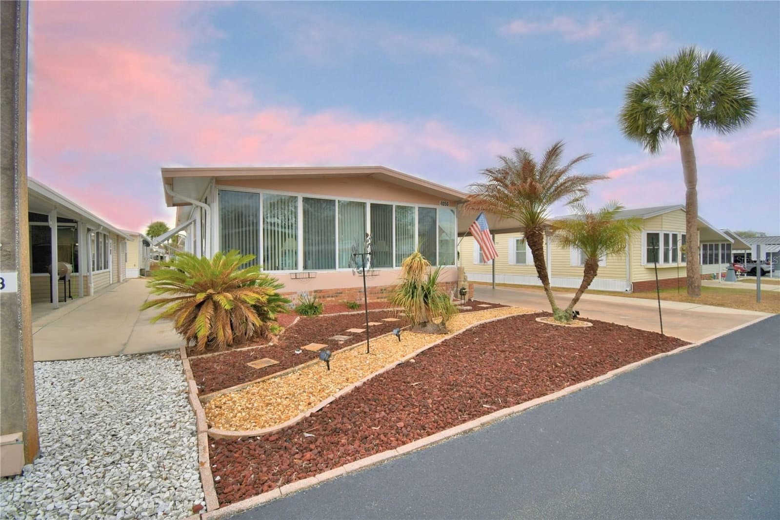 4056 ROLLING OAKS
