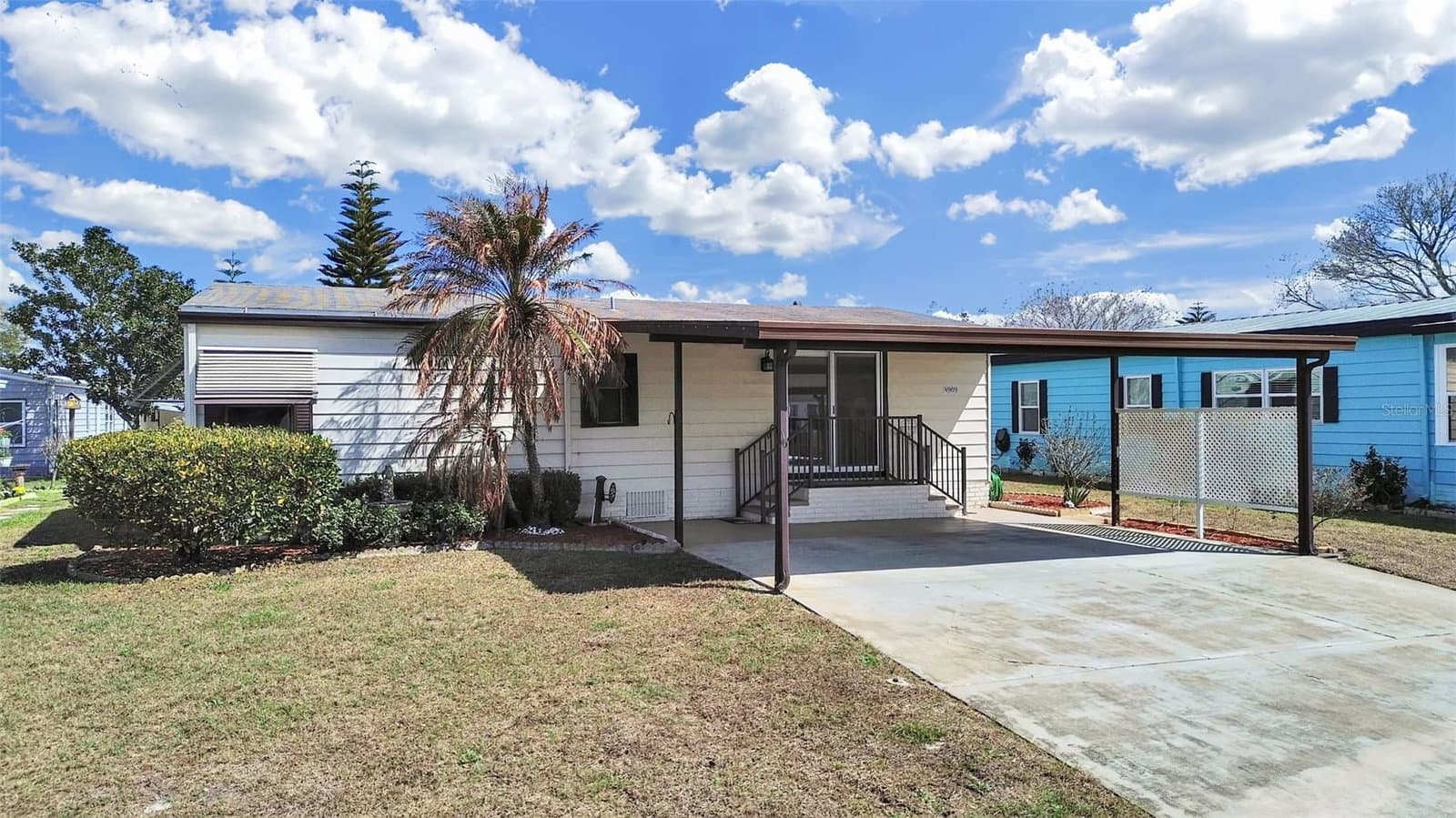 4969 DEERWOOD DR