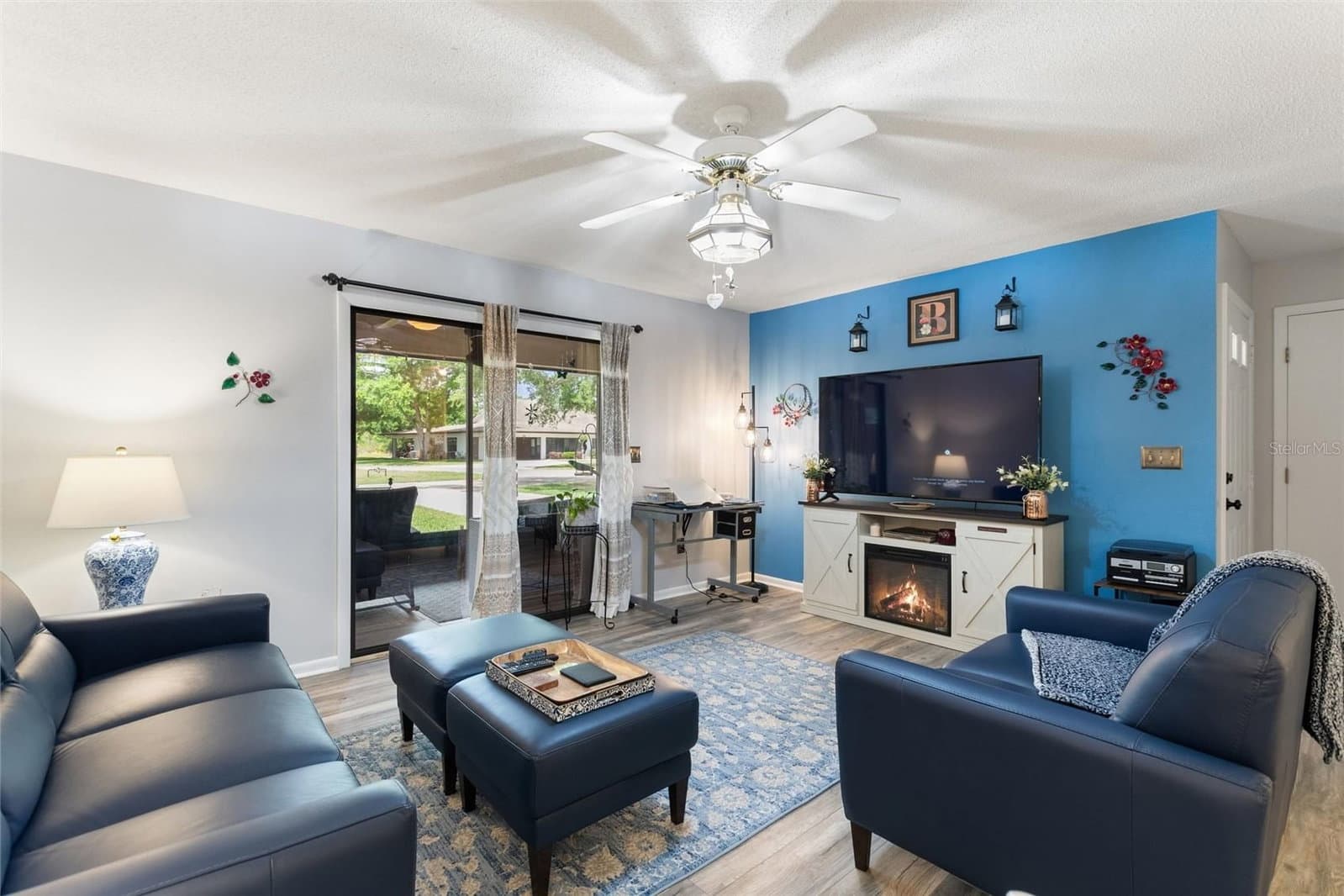 302 GENESIS POINTE