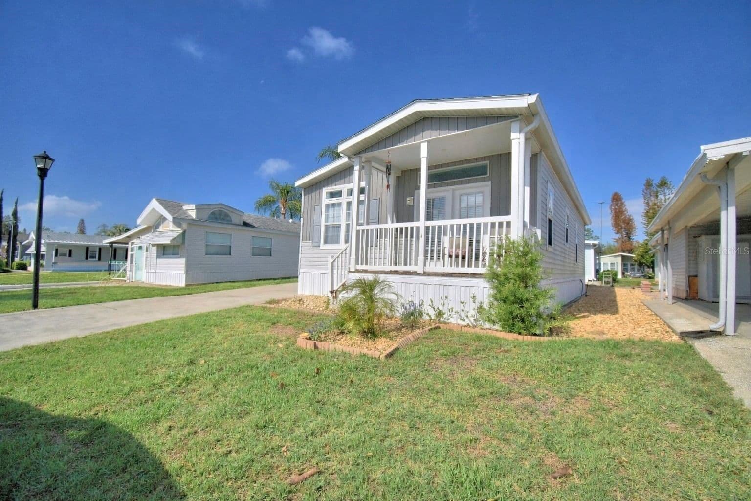 4925 CYPRESS GARDENS