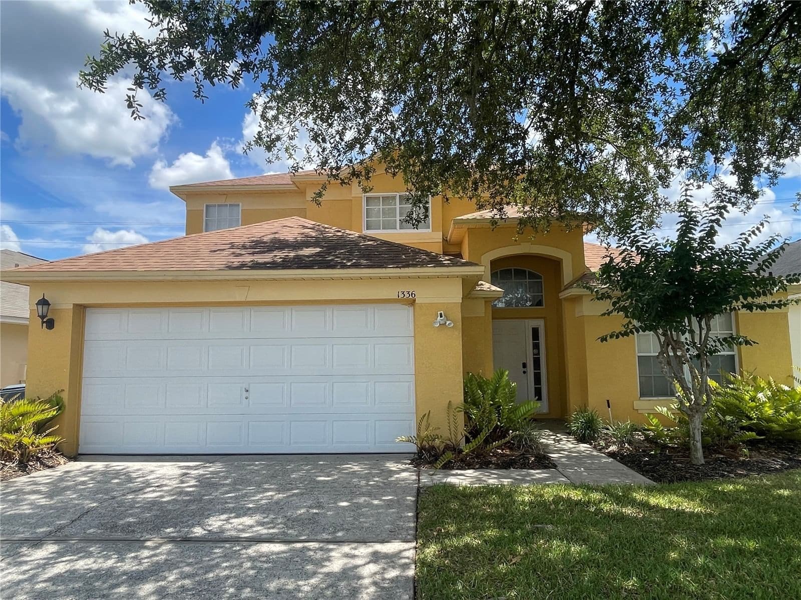 1336 CASTERTON